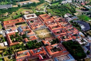 Gran fortaleza de Terezín free tour praga
