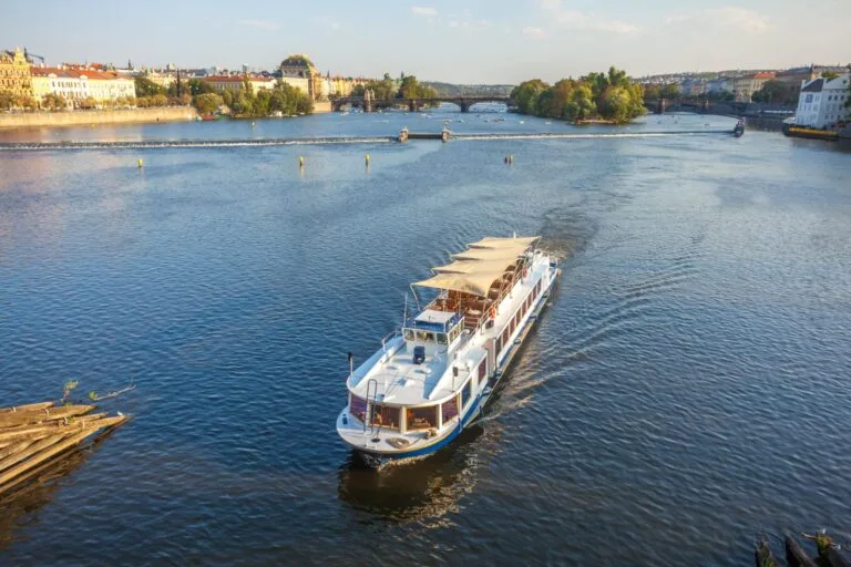 Paseo en Barco Praga